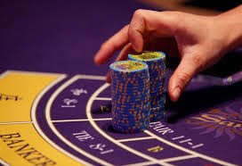 Chơi slot online trên điện thoại Android iOS tại vaobong88